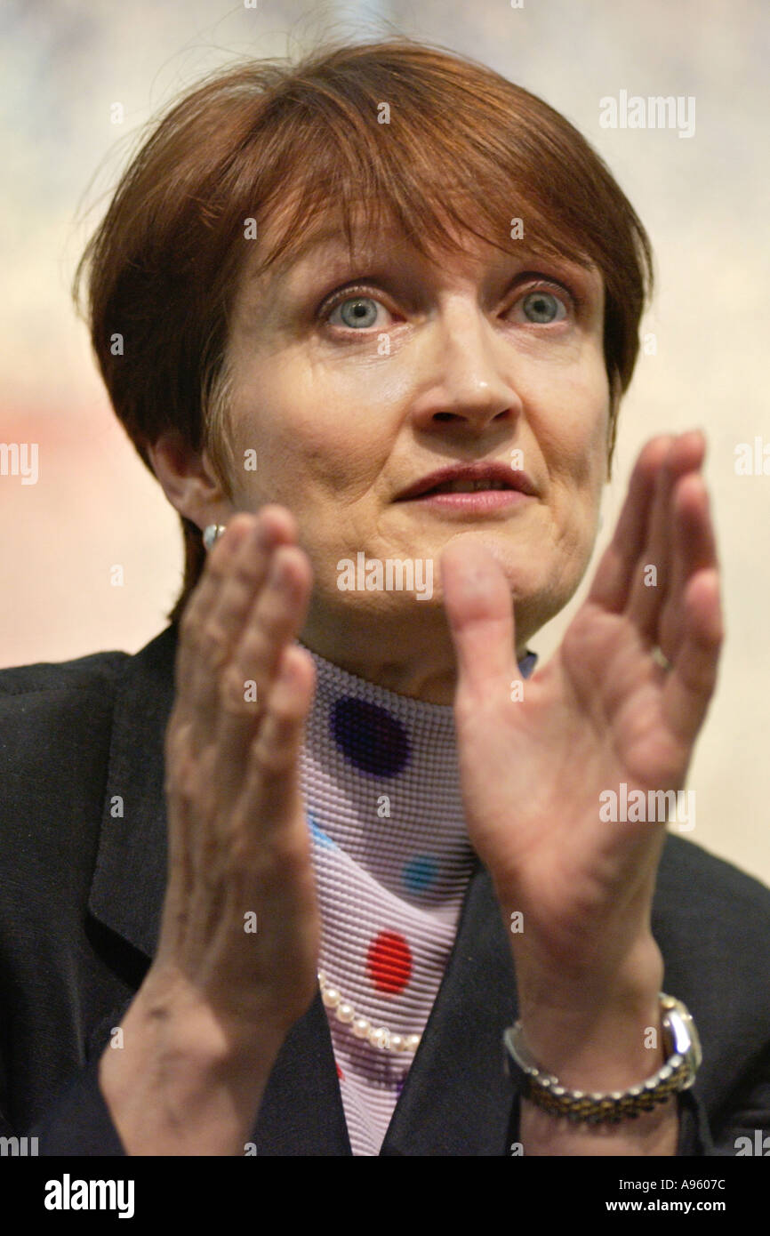 Tessa Jowell MP Secretary of State for Culture Media and Sport pictured at Hay Festival 2002 Stock Photo