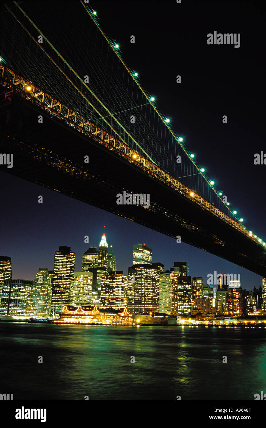 Brooklyn Bridge And Lower Manhattan Skyline At Dusk New York City New ...