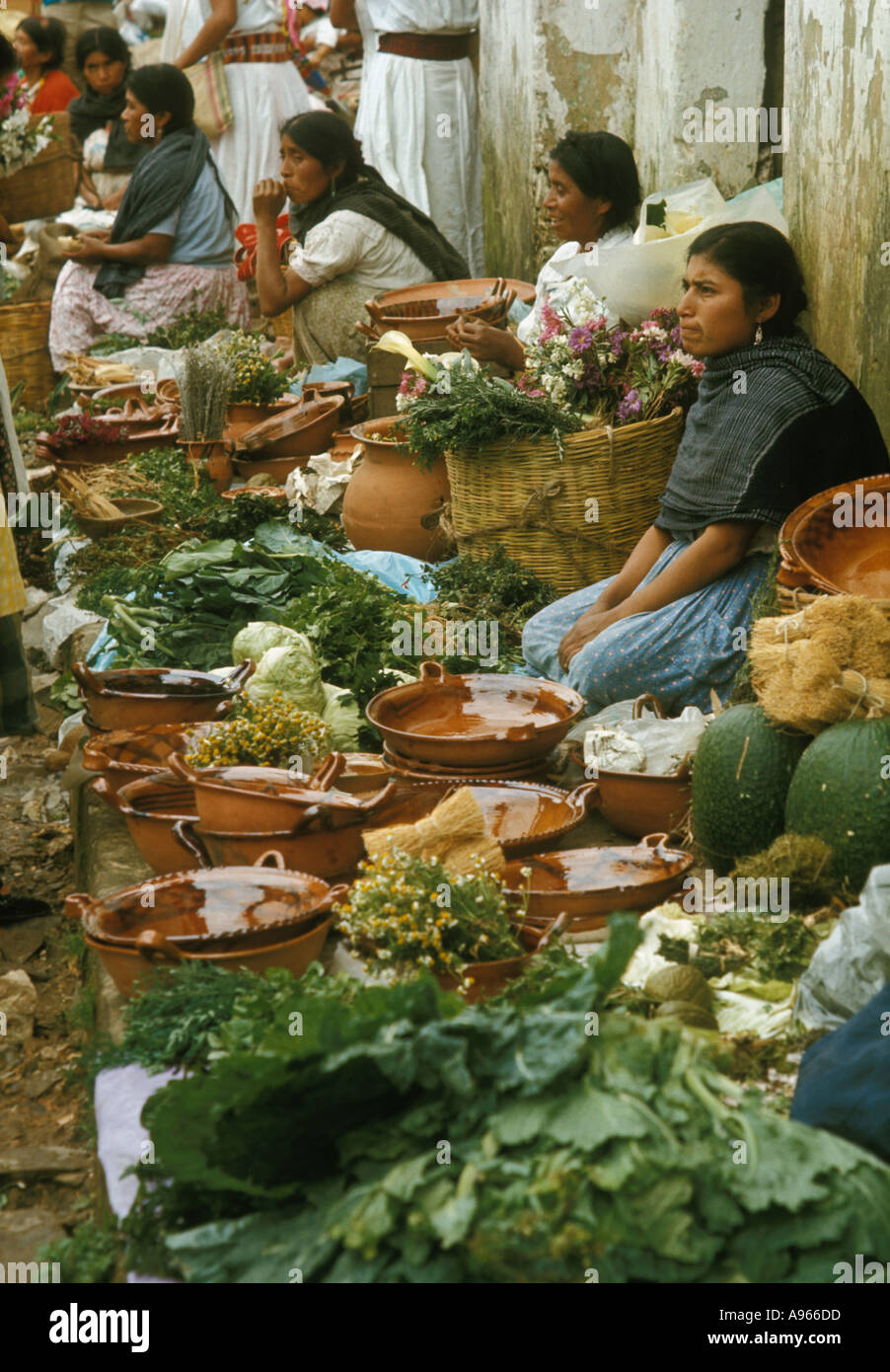 Mexican indian women hi-res stock photography and images - Alamy