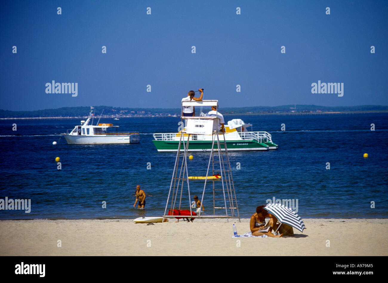 Arcachon Aquitaine France Seafront Lifeguards Stock Photo Alamy arcachon-aquitaine-france-seafront-lifeguards-stock-photo-alamy