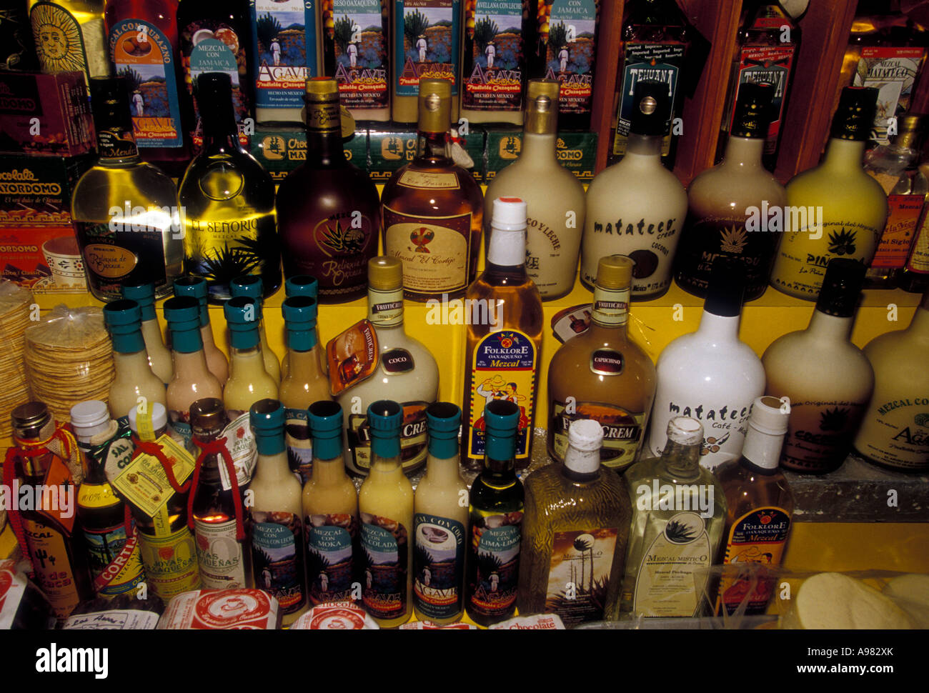 Mezcal oaxaca hi-res stock photography and images - Alamy