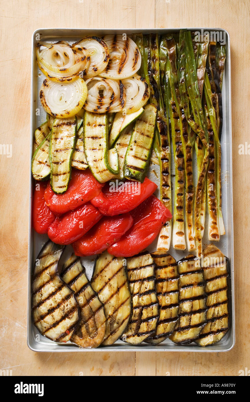Grilled vegetables in roasting tin FoodCollection Stock Photo Alamy