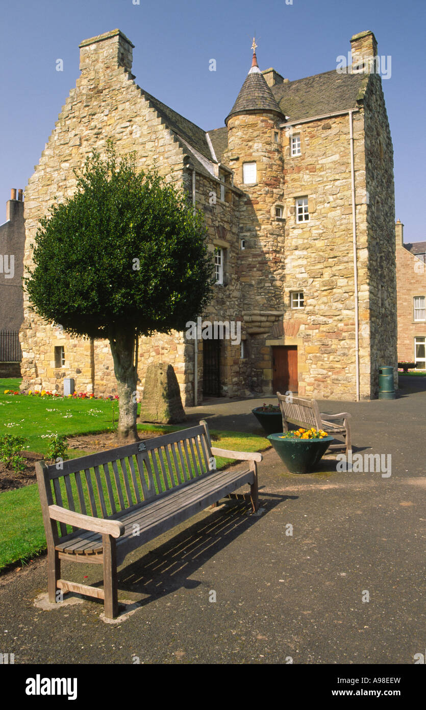 Mary Queen of Scots Jedburgh spring colour at Queen Mary s House 16th