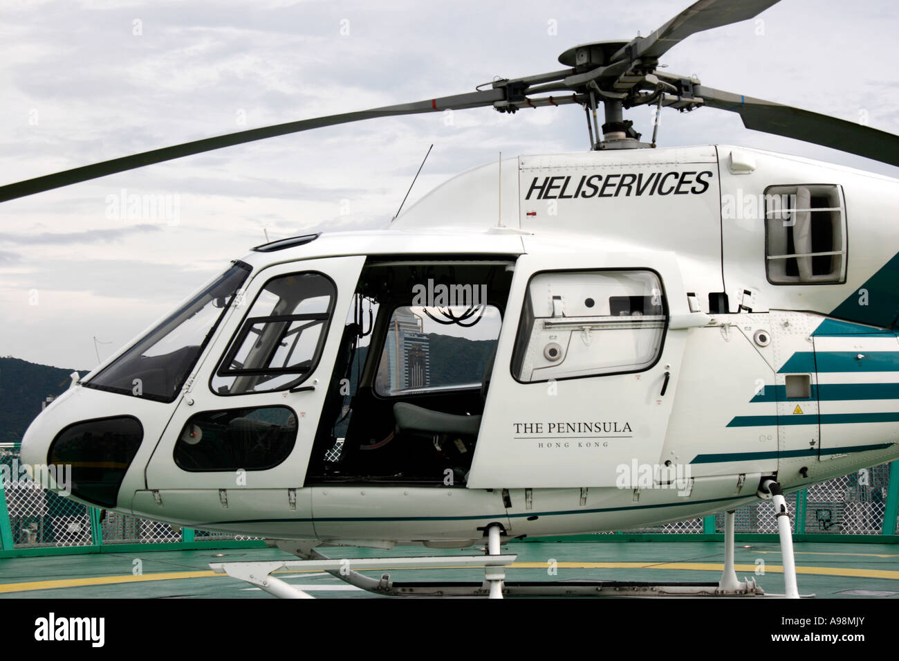The Peninsula Hotel's helicopter, Hong Kong, China Stock Photo - Alamy
