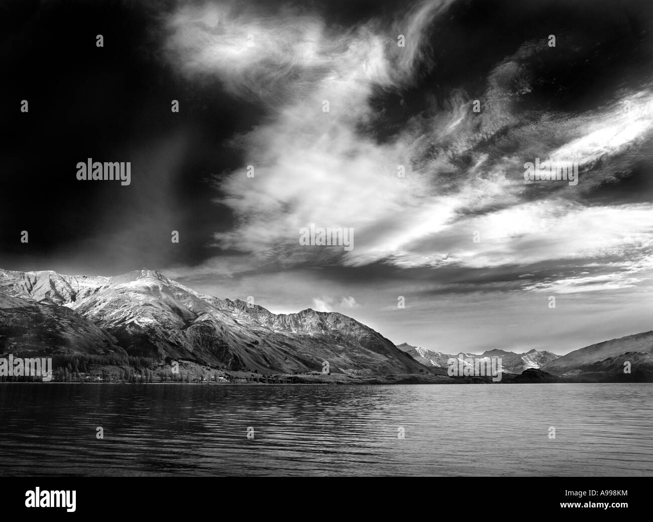 Lake Wanaka South Island New Zealand Stock Photo - Alamy