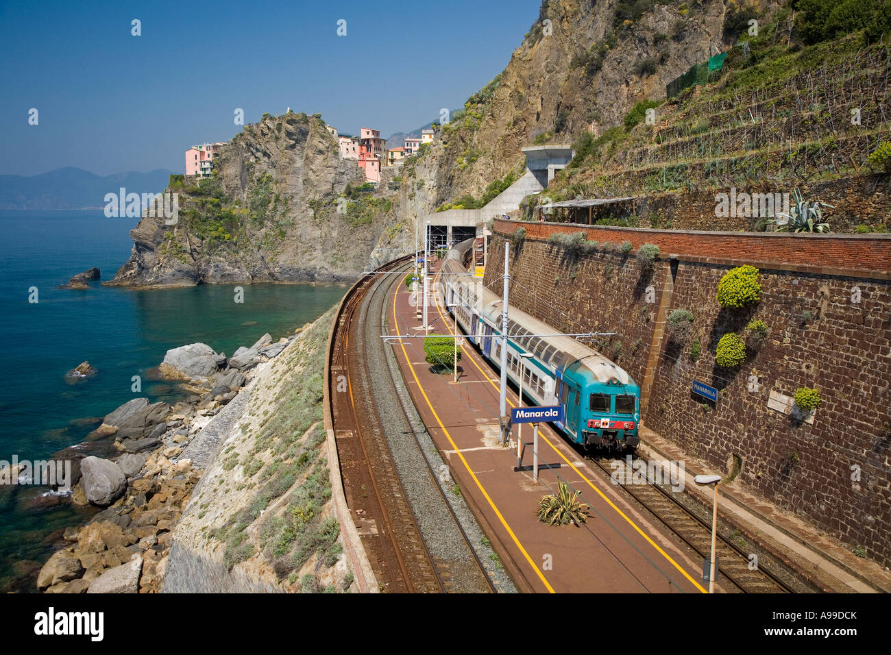 train, near Riomaggiore, Cinque Terre, Italy Stock Photo Alamy