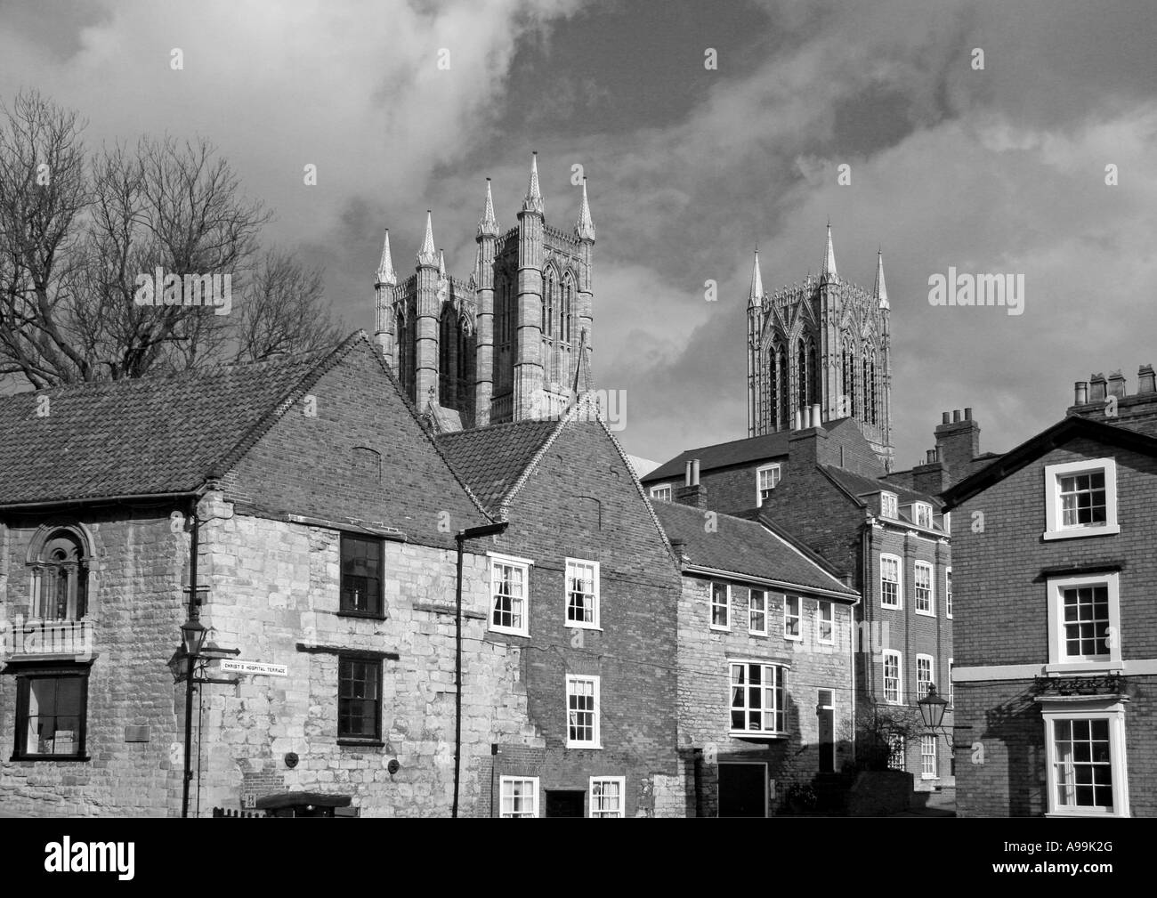 Lincoln high street and cathedral hires stock photography and images