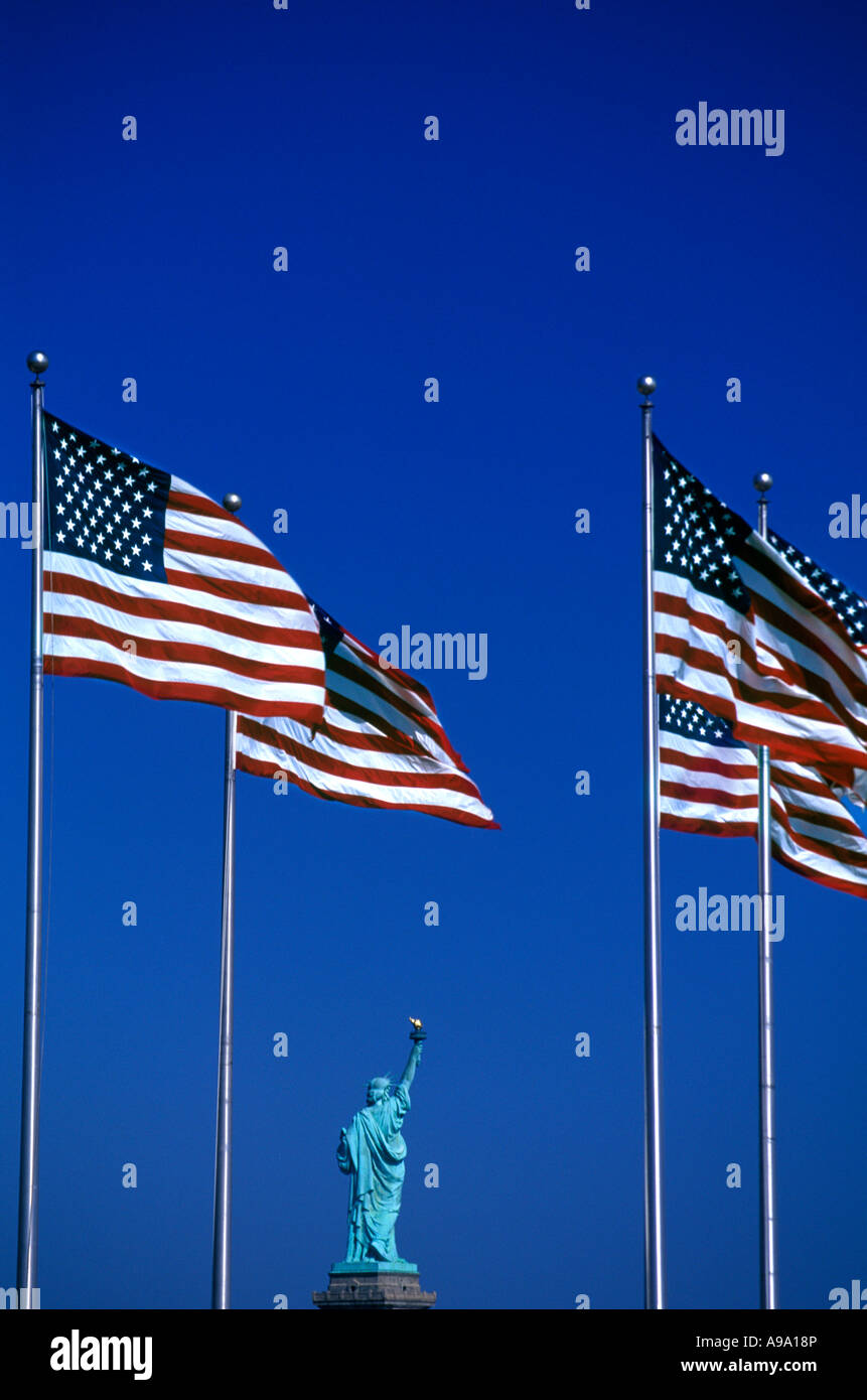 STATUE OF LIBERTY AMERICAN FLAGS NEW YORK HARBOR NEW YORK CITY USA ...