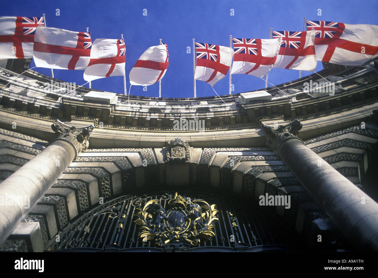 WHITE ENSIGN FLAGS ADMIRALTY ARCH  LONDON ENGLAND UK Stock Photo