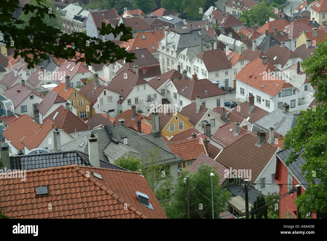 Bergen norway rooves houses hi-res stock photography and images - Alamy
