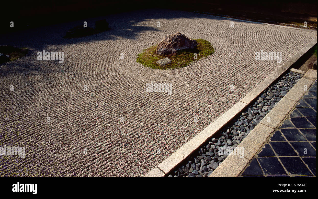 The Stone Garden at Ryoanji Temple Kyoto Japan Stock Photo