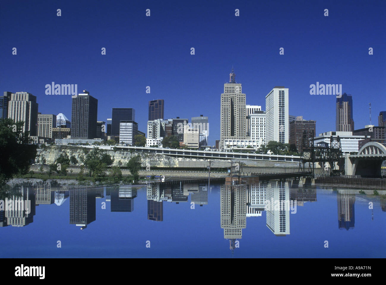 DOWNTOWN SKYLINE MISSISSIPPI RIVER SAINT PAUL MINNESOTA USA Stock Photo ...