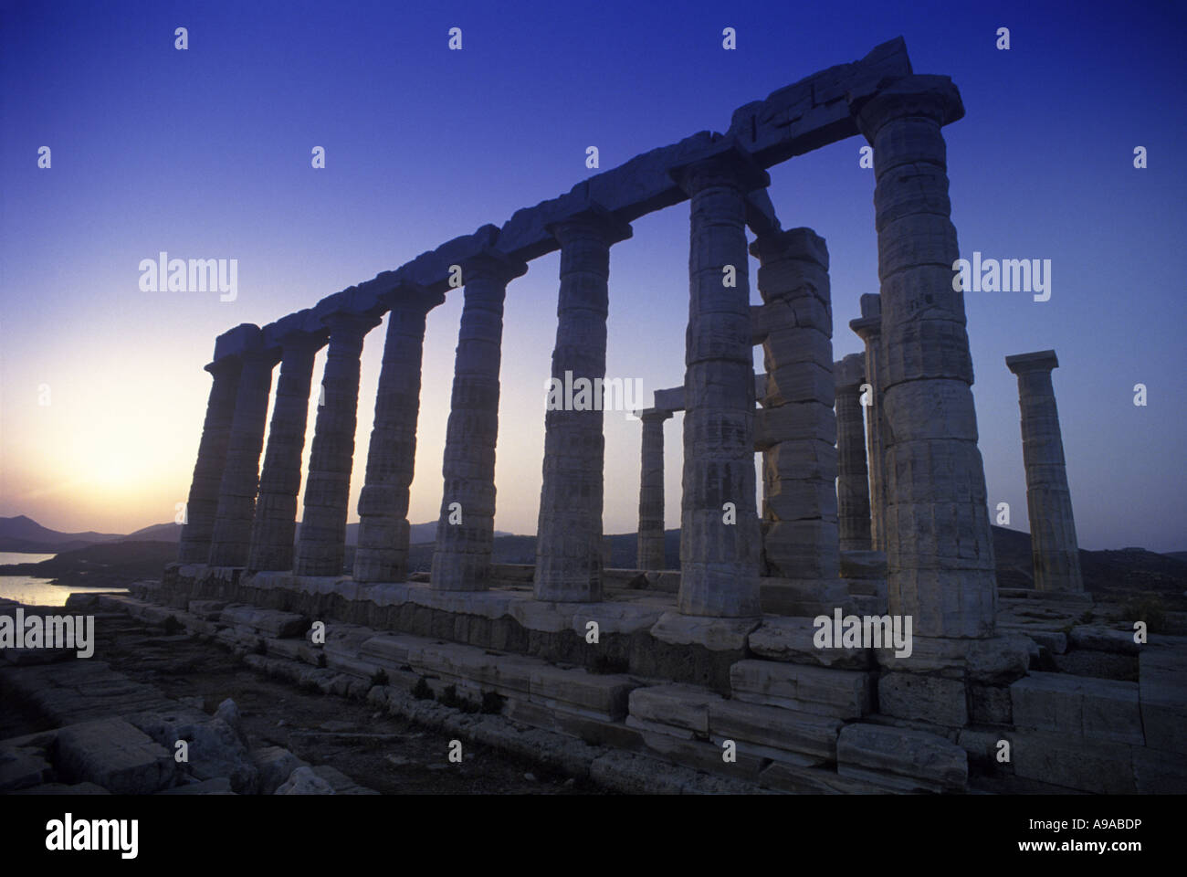 STONE COLUMNS TEMPLE OF POSEIDON CAPE SOUNION ATTICA GREECE Stock Photo ...