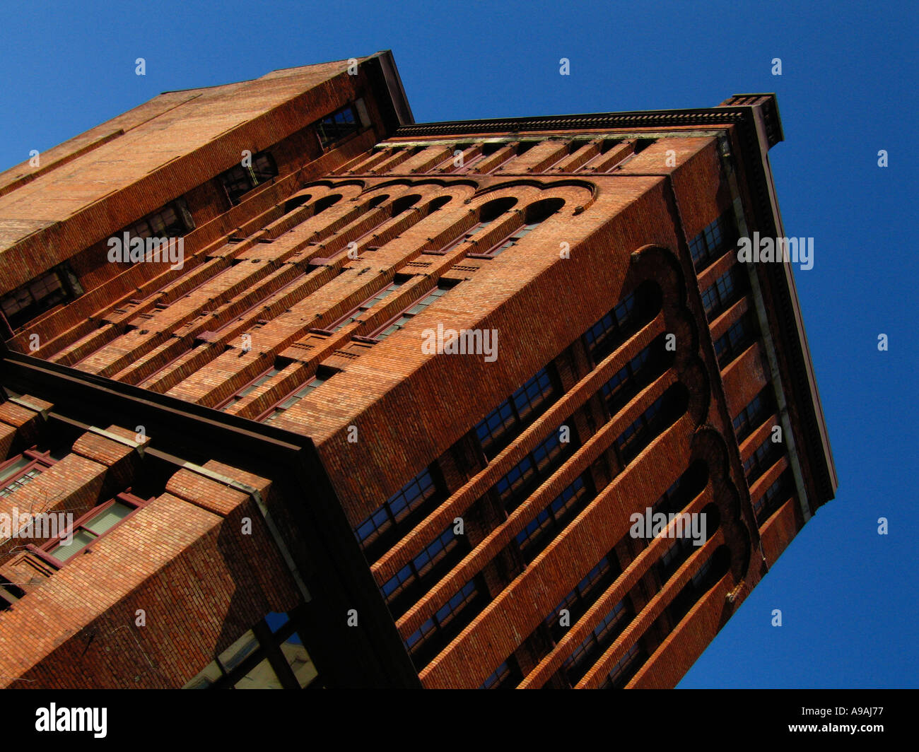 Old industrial building Stock Photo - Alamy