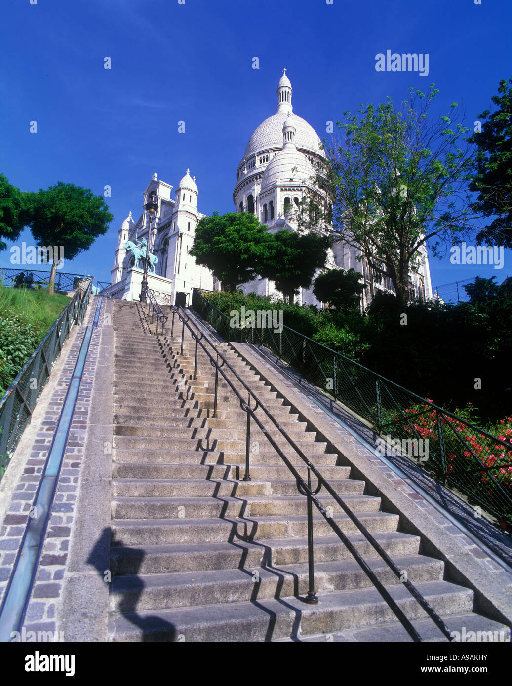 STEPS BELOW BASILIQUE DU SACRE COEUR PAUL ABADIE 1875 MONTMARTRE 