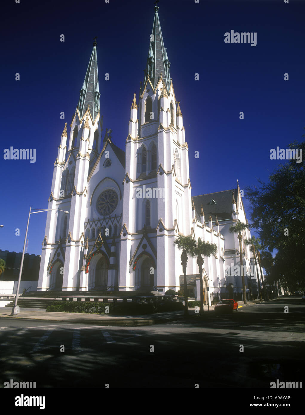 CATHEDRAL OF SAINT JOHN THE BAPTIST SAVANNAH GEORGIA USA Stock Photo ...