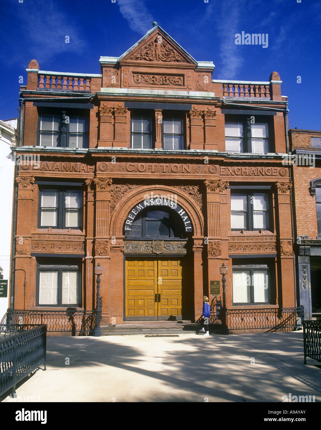 OLD COTTON EXCHANGE FREEMASON HALL FACTORS WALK DOWNTOWN SAVANNAH