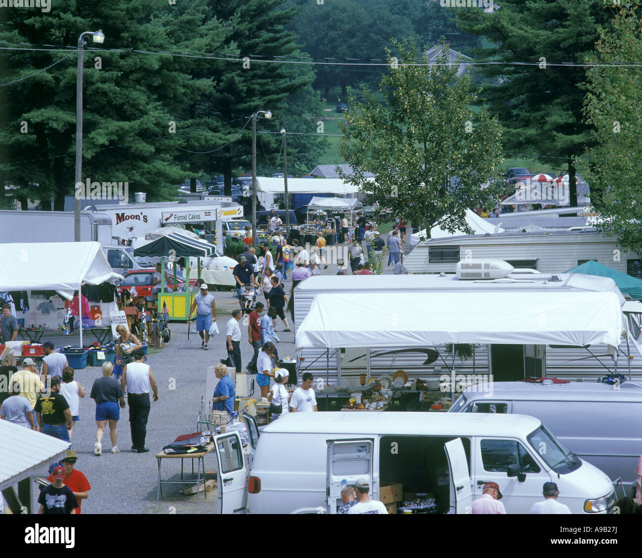 HAZEN FLEA MARKET JEFFERSON COUNTY WEST PENNSYLVANIA USA Stock Photo