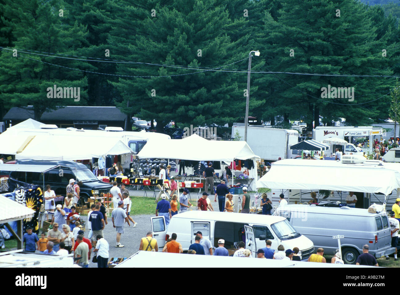 HAZEN FLEA MARKET JEFFERSON COUNTY WEST PENNSYLVANIA USA Stock Photo ...