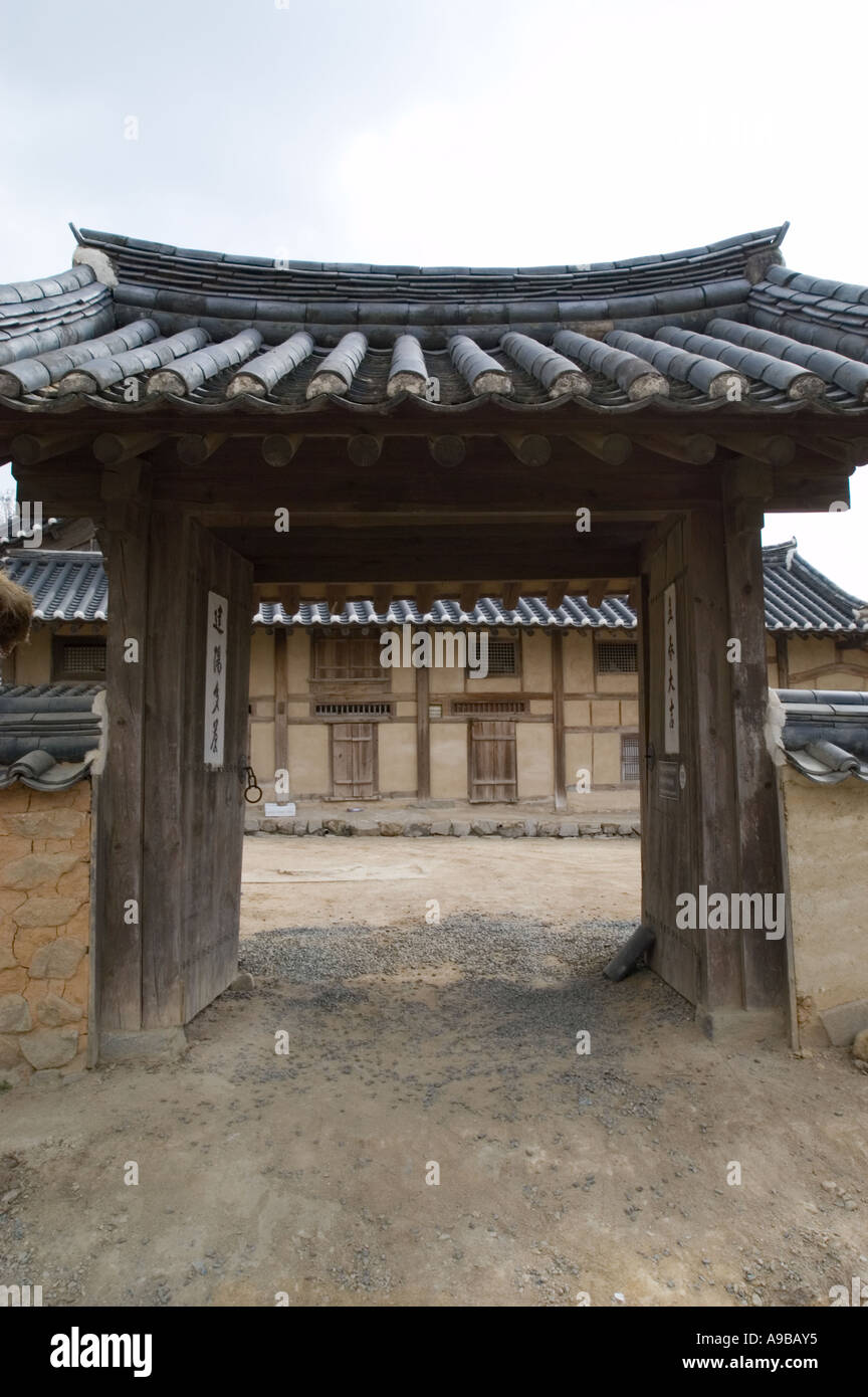 Traditional Korean architecture at Hahoe Folk Village in Andong, South ...