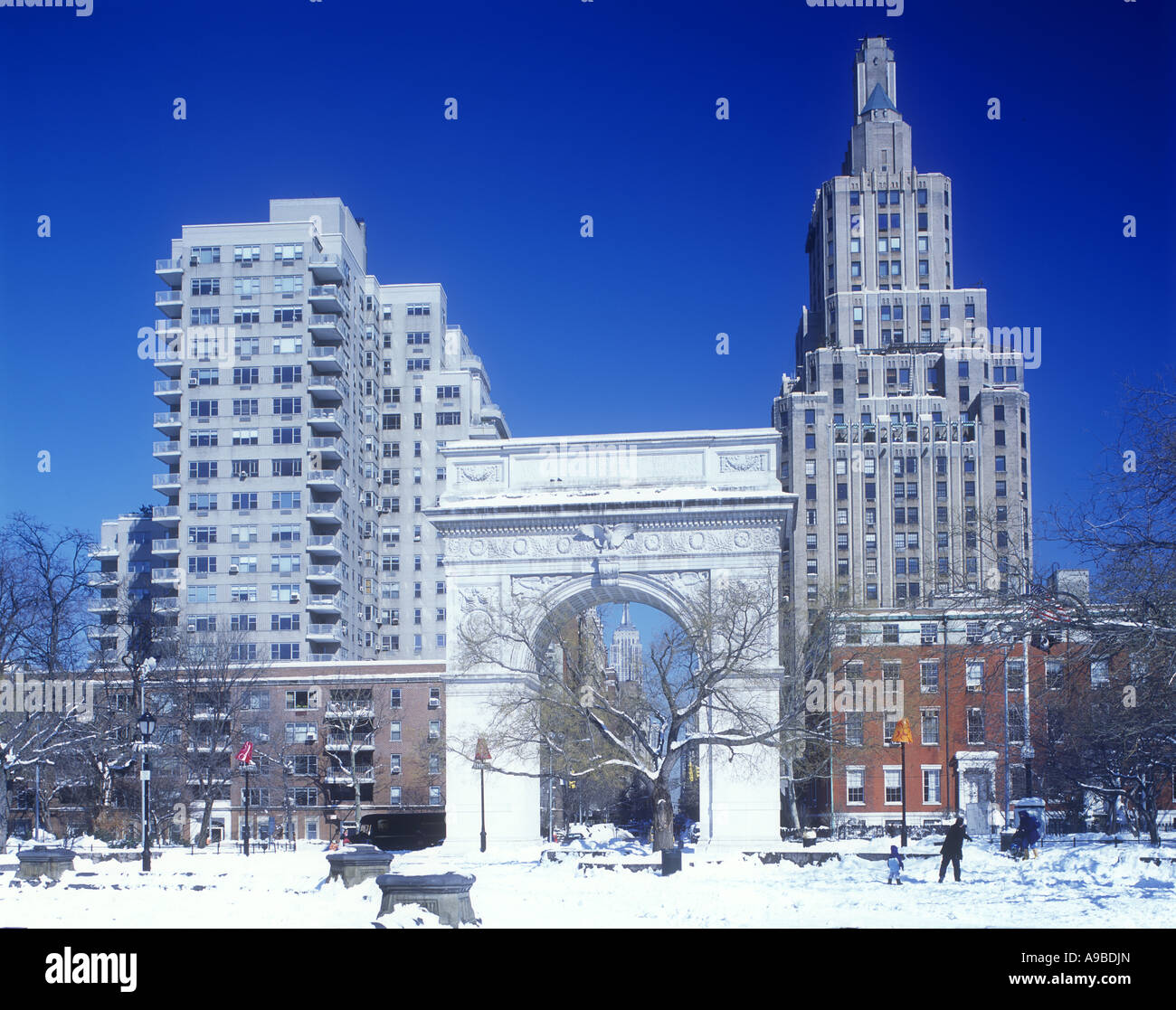NORTH FACE WASHINGTON SQUARE ARCH (©STANFORD WHITE 1895) WASHINGTON