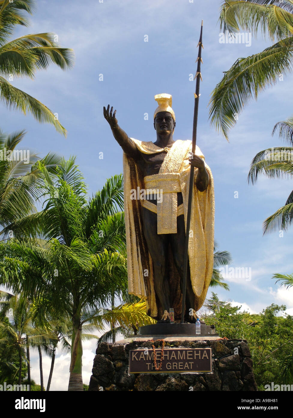 Hilo hawaii statue kamehameha hi-res stock photography and images - Alamy