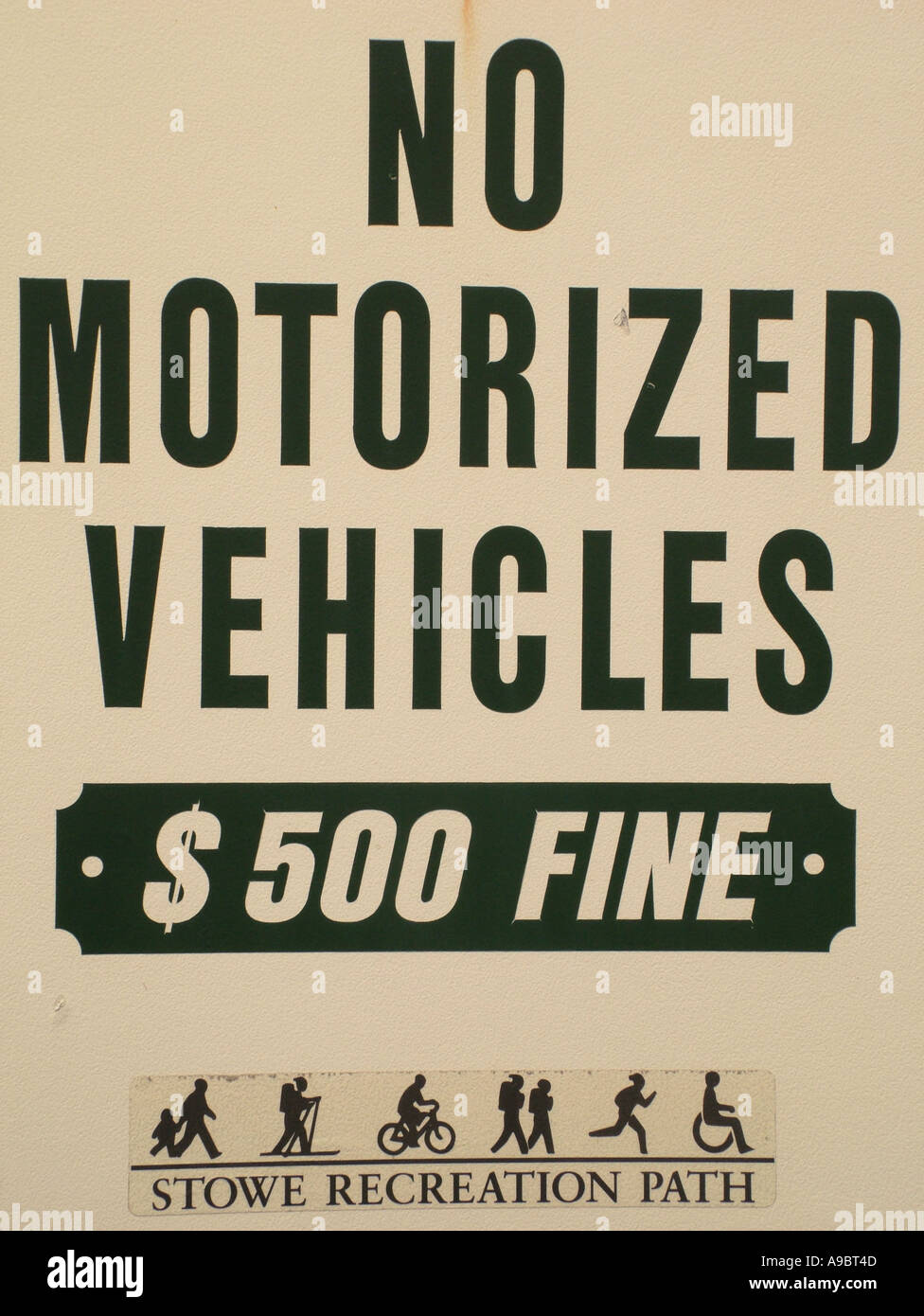 AJD42786, road sign, No Motorized Vehicles, recreation path, $500 fine Stock Photo