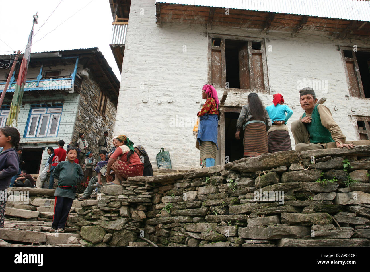 View Nepal Mountains Children High Resolution Stock Photography and Illustration 