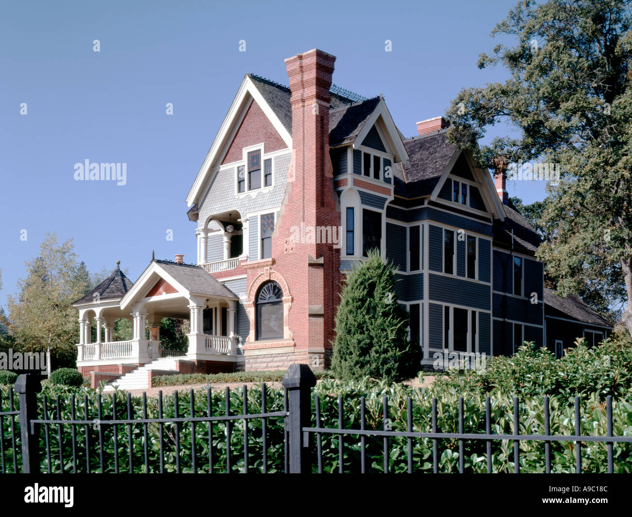 Jacksonville Oregon showing the Nunan House known as the catalogue