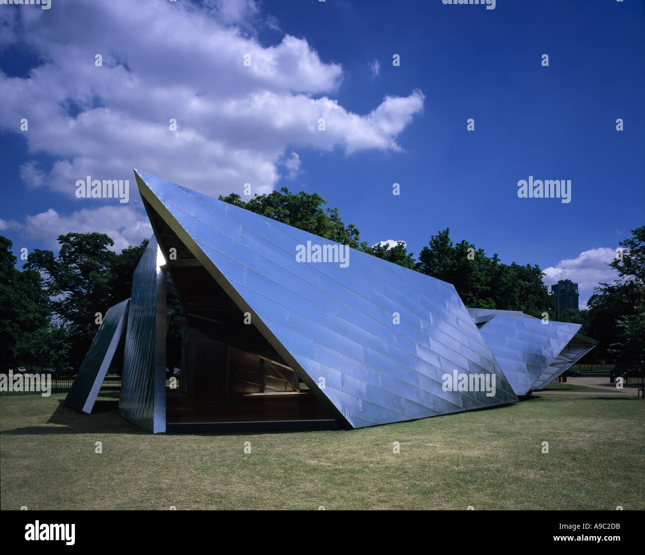 Serpentine Gallery Pavilion, Eighteen Turns, Kensington Gardens, London