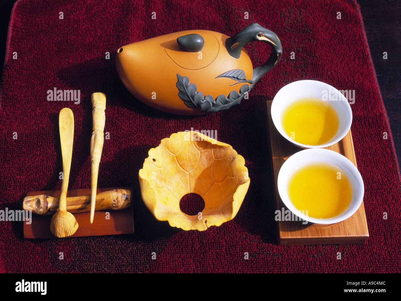 Chinese tea set for tea ceremony Stock Photo - Alamy