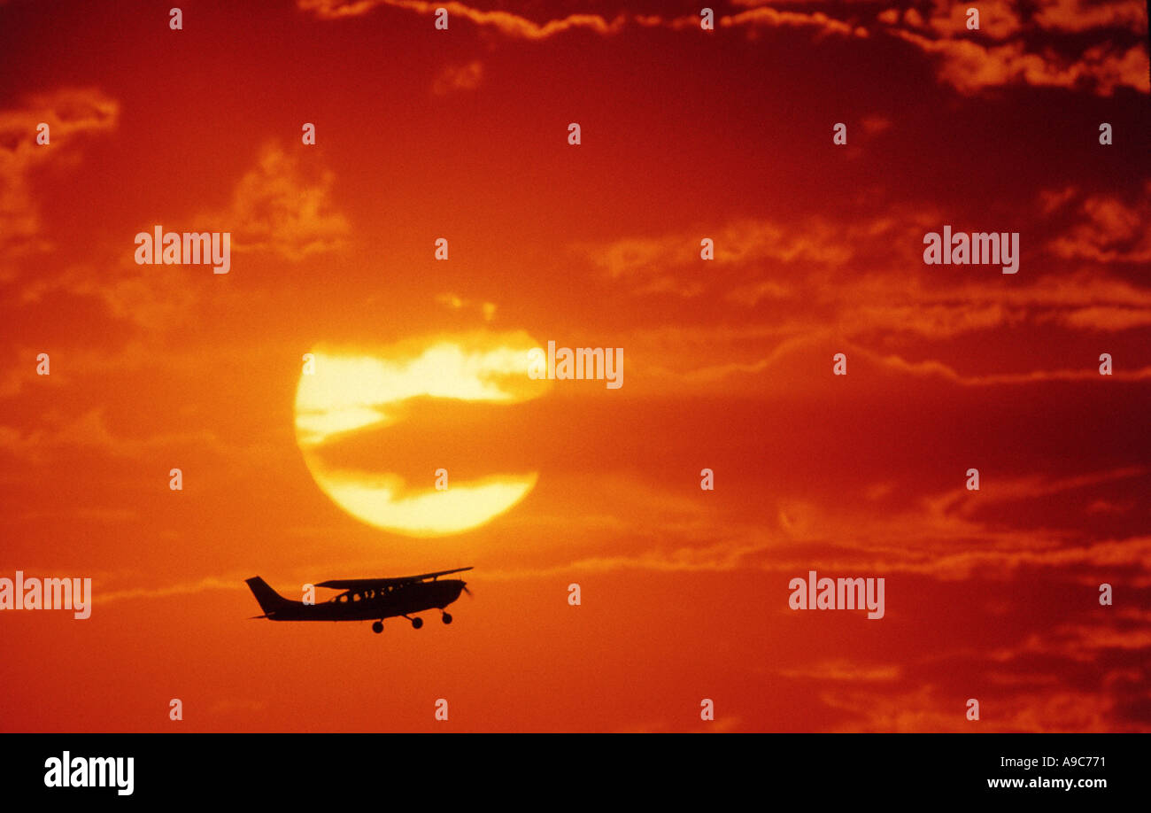 Images of cessna aircraft hi-res stock photography and images - Alamy