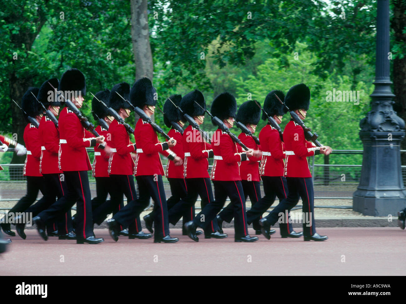 changing of guard buckingham