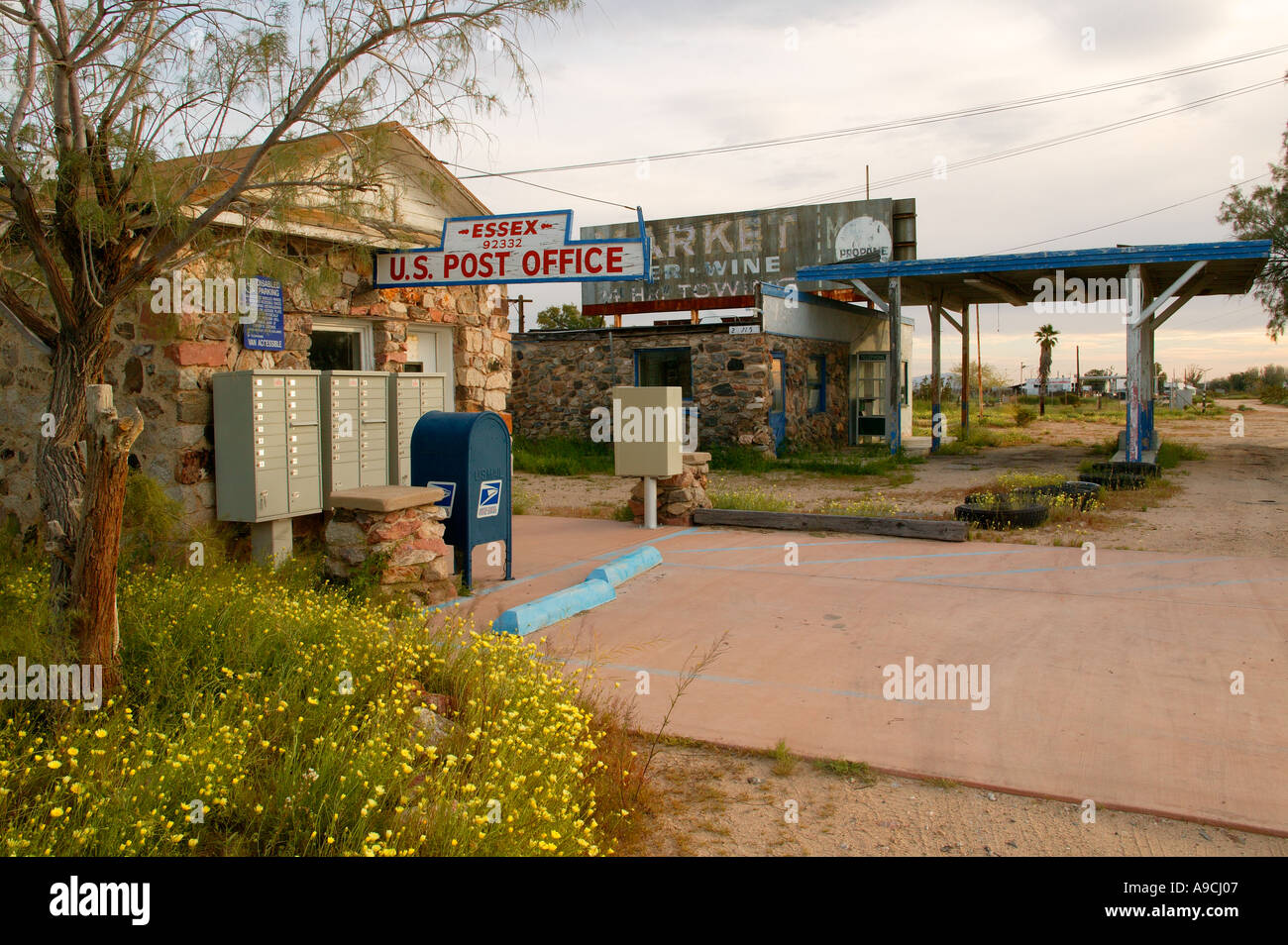 Essex Post Office along Route 66 Essex California Stock Photo Alamy