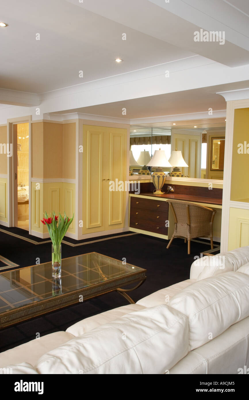 Image showcasing Penthouse suite hi-res stock photography and images - Alamy