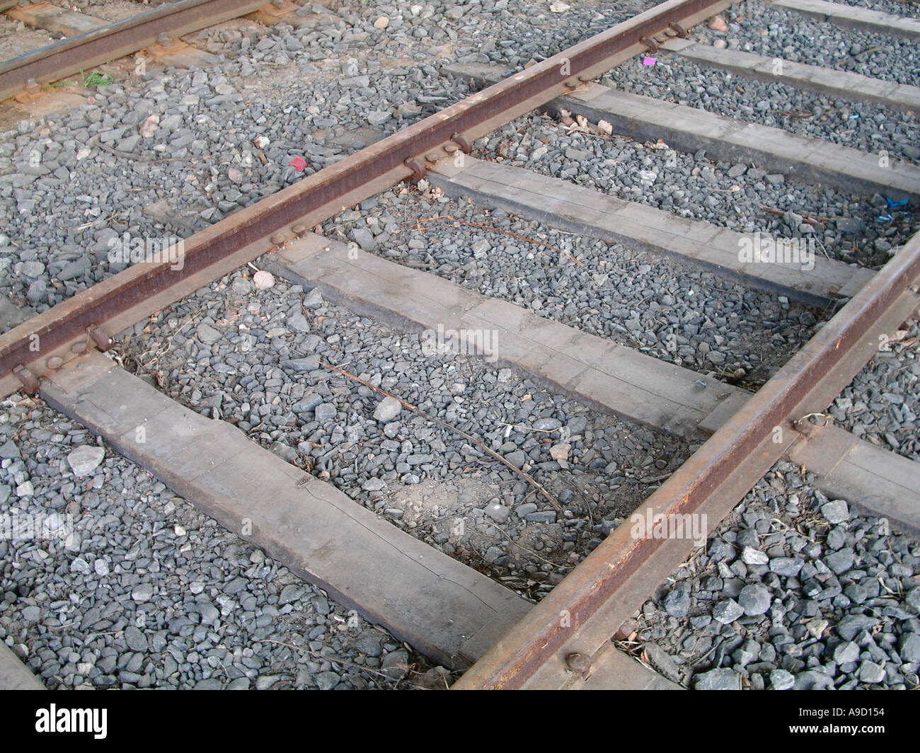 Line rails hi-res stock photography and images - Alamy