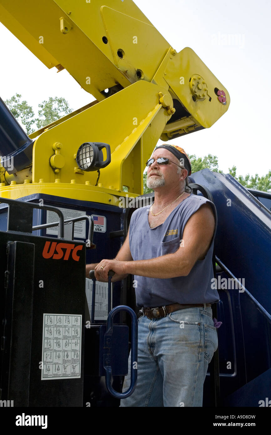 Crane operator america hires stock photography and images Alamy