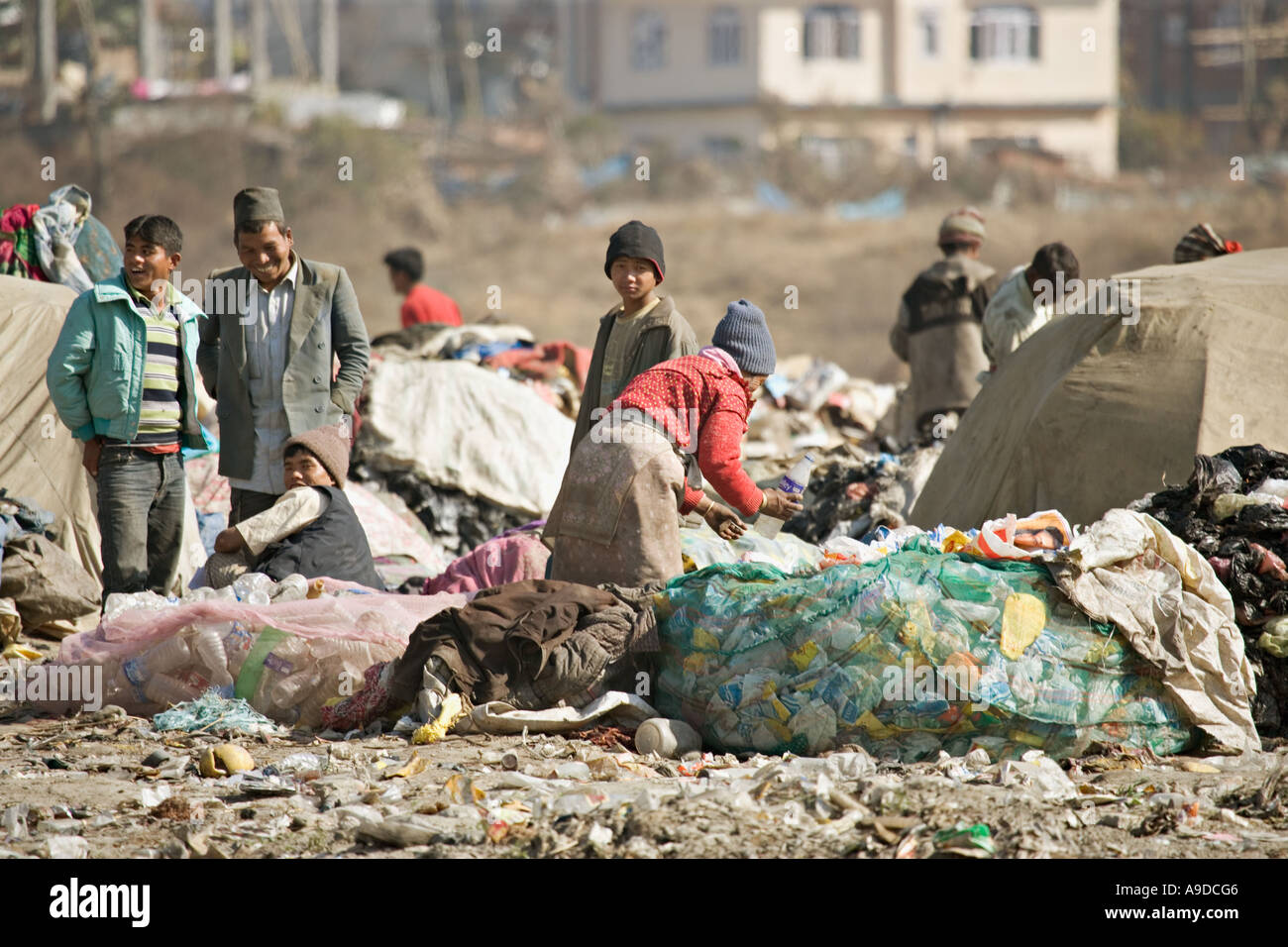 Community living on a rubbish dump in Kathmandu, Nepal Stock Photo Alamy