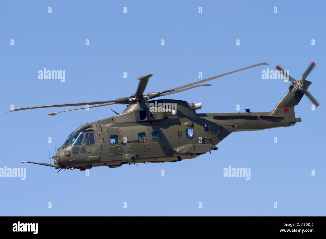 Helicopter raf camouflage hi-res stock photography and images - Alamy