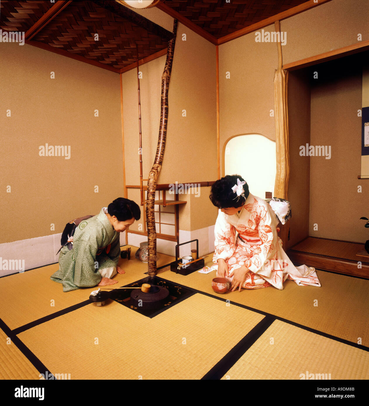 Tea ceremony Japan Stock Photo - Alamy