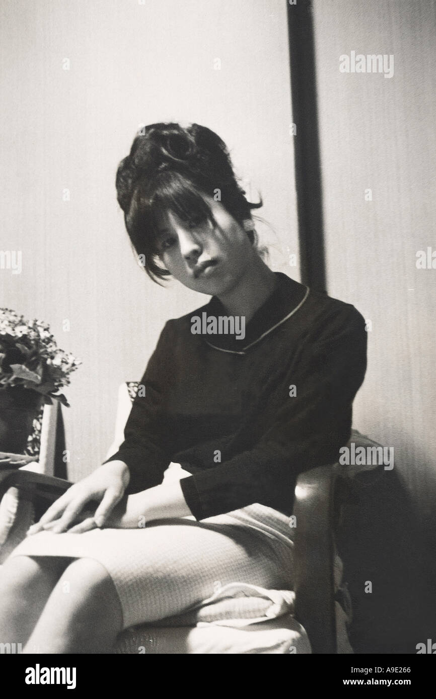 1960s asian fashion model hi-res stock photography and images - Alamy