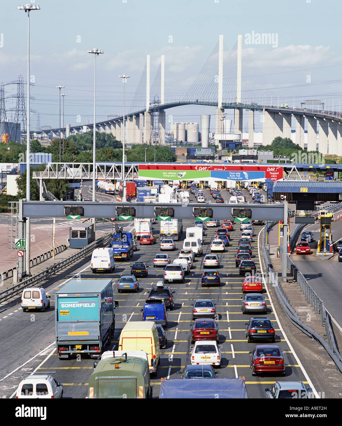 GB KENT DARTFORD CROSSING M25 TOLL BOOTHS QUEEN ELIZABETH ...