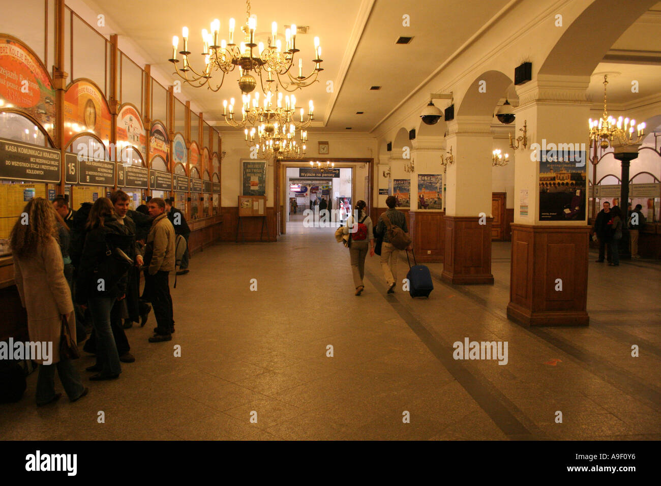 Inside Krakow train station Stock Photo Alamy