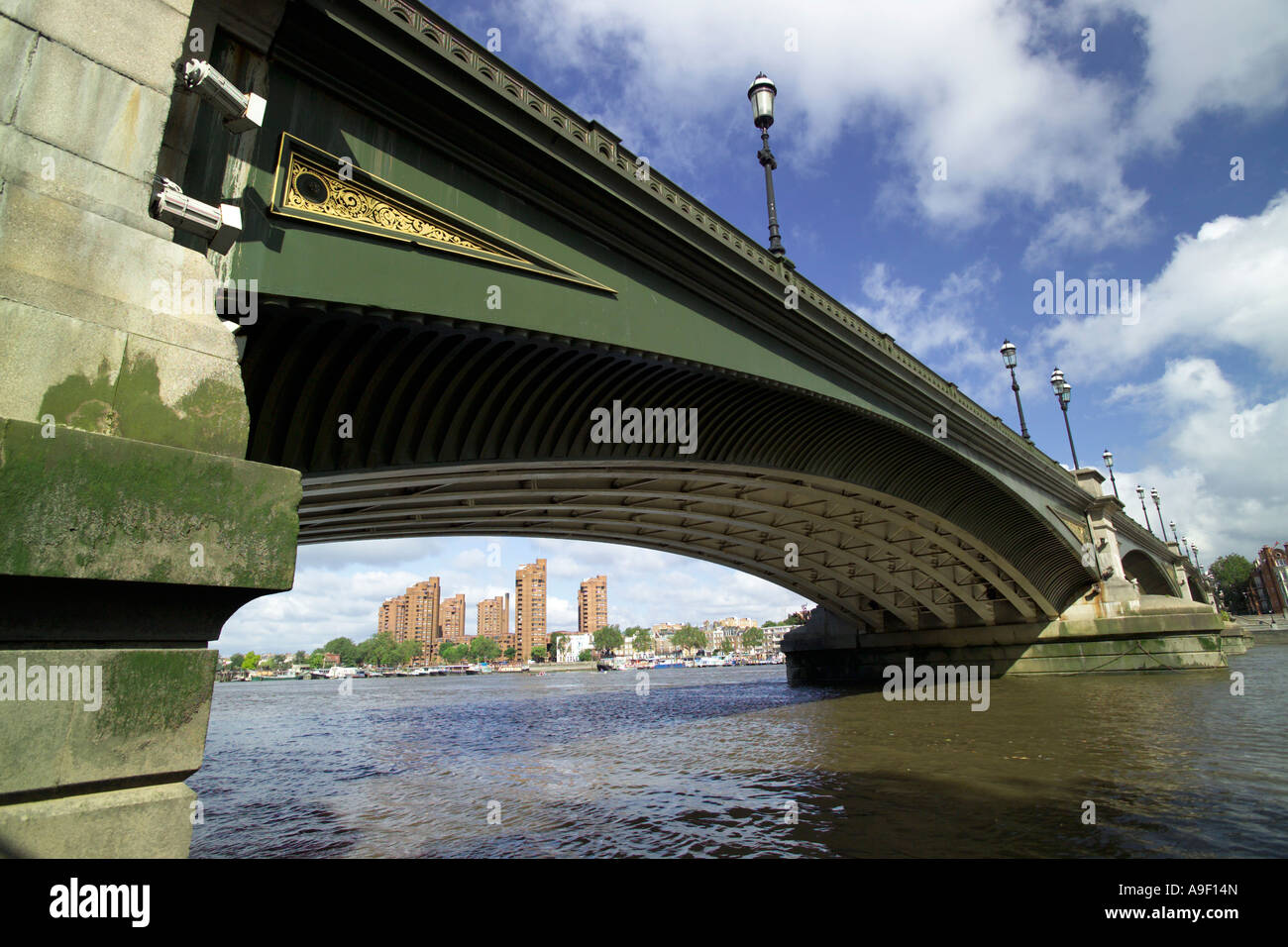 ALBERT BRIDGE LONDON UK Stock Photo - Alamy
