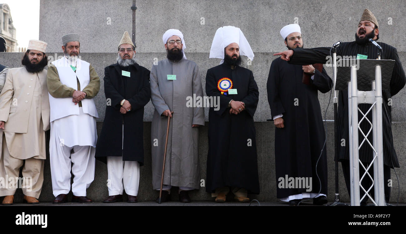 Muslims leaders give a speech at Trafalgar Square in response to the publication of cartoons of Prophet Mohammed, February 2006. Stock Photo