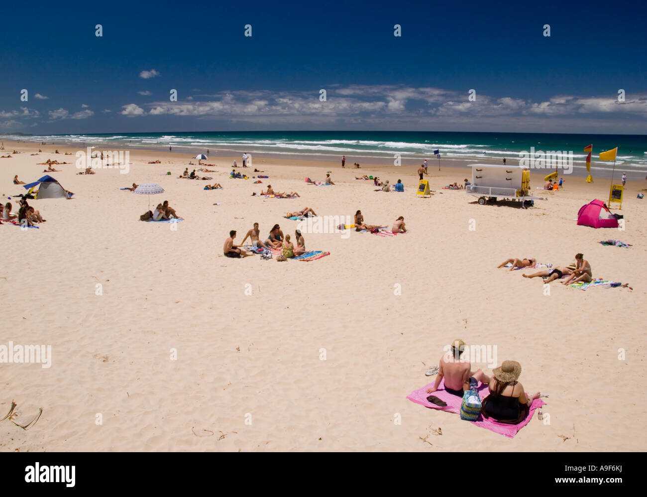 A crowded Bondi Beach, Australia Stock Photo - Alamy