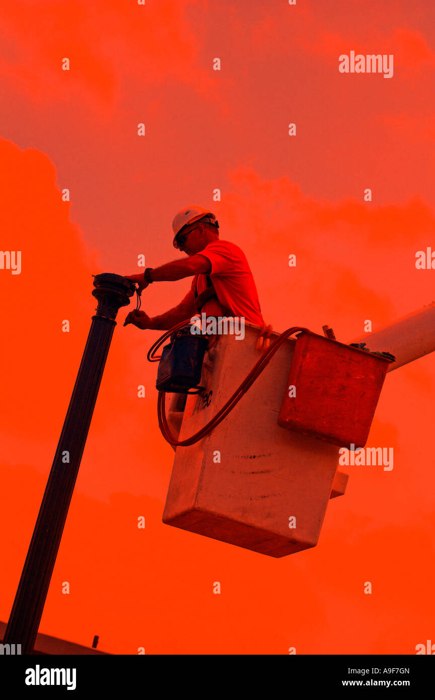 Electrical lineman in hard hat hires stock photography and images Alamy