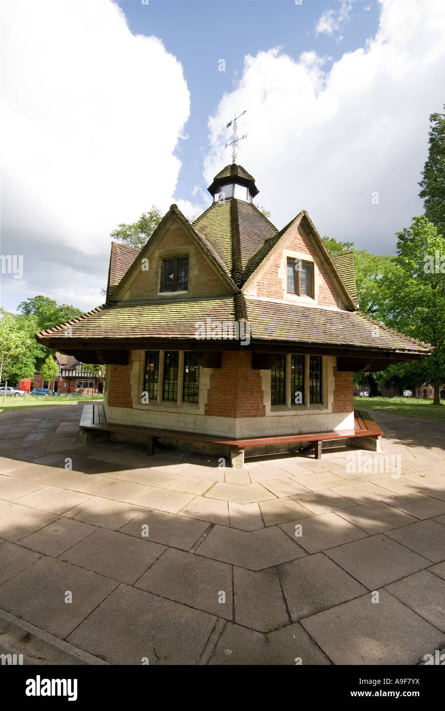 Bournville green hi-res stock photography and images - Alamy