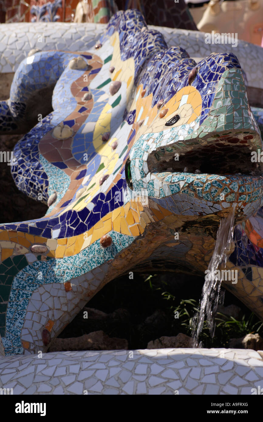 Dragon fountain at entrance to Parc Guell Stock Photo