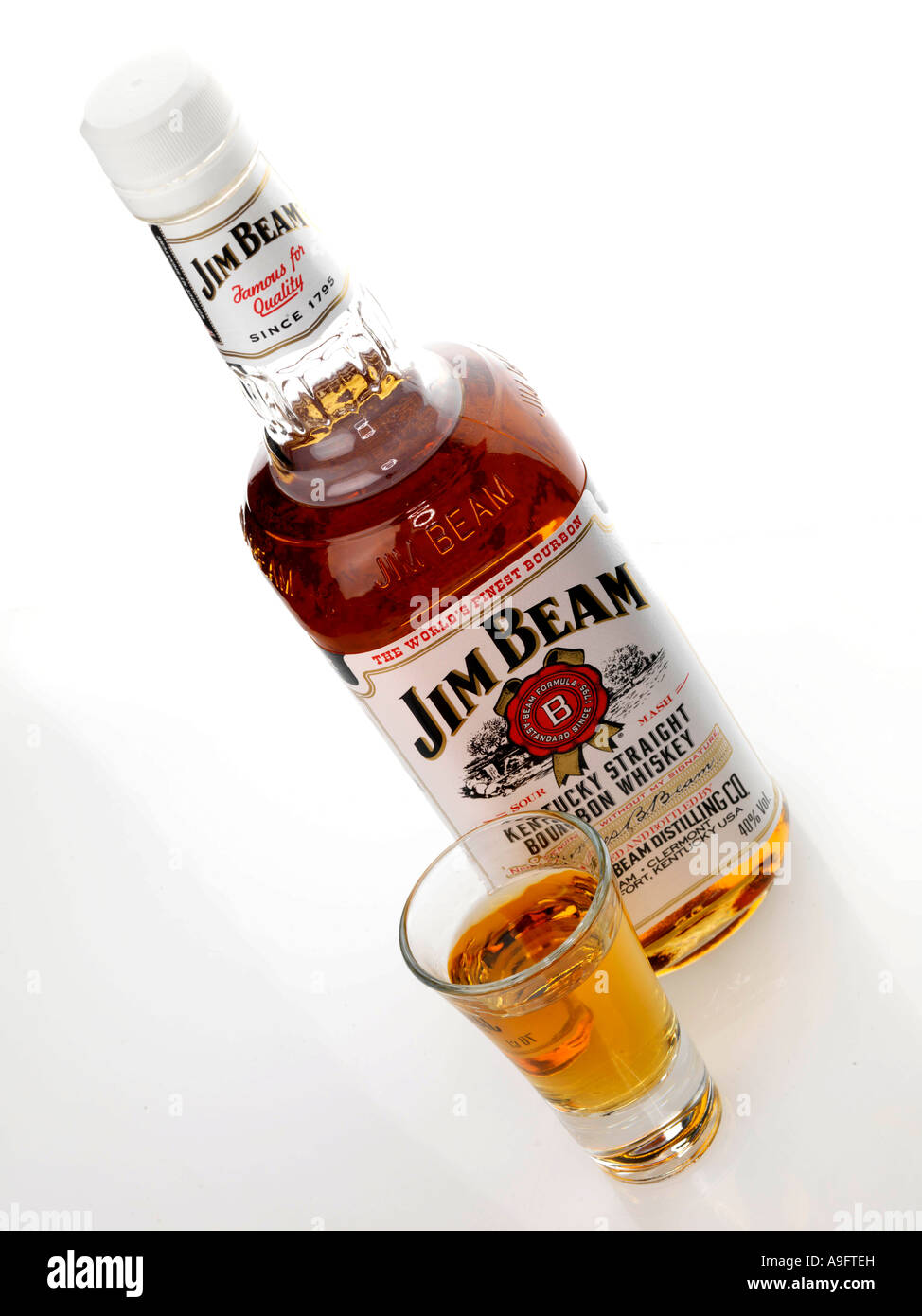 Jim Beam Bourbon Whiskey Stock Photo - Alamy, image size:974x1390